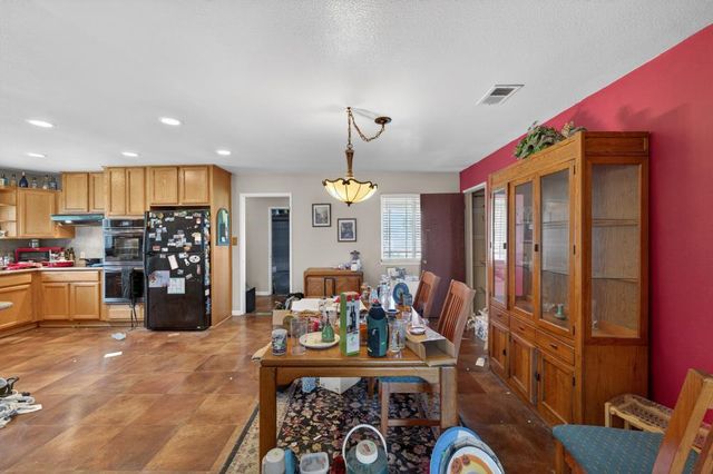 2455 Higgins Rd, West Sacramento, CA 95691