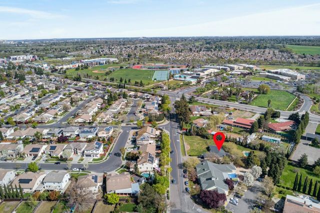 2455 Higgins Rd, West Sacramento, CA 95691