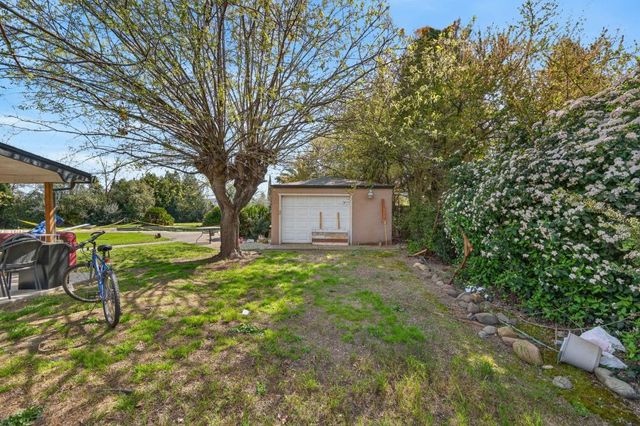 2455 Higgins Rd, West Sacramento, CA 95691