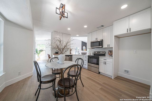 7102 Elk, San Antonio, TX 78244