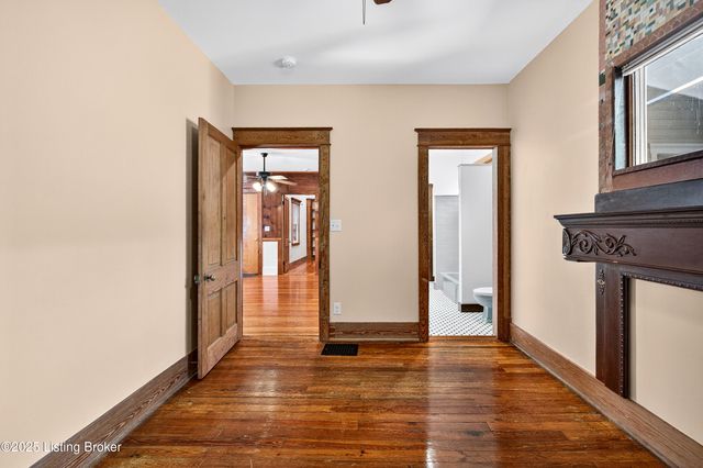 1819 Eastern Pkwy, Louisville, KY 40204