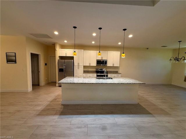5560 Belrose ST, Lehigh Acres, FL 33971