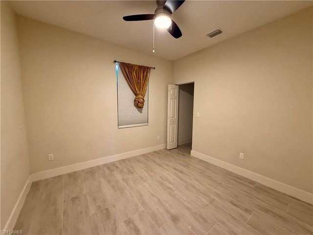 5560 Belrose ST, Lehigh Acres, FL 33971