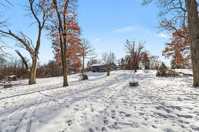 1011 Tyler Avenue SE, Isanti, MN 55040