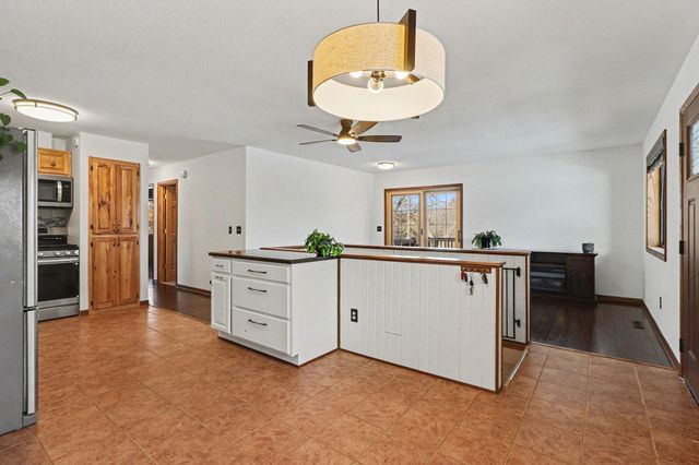 1011 Tyler Avenue SE, Isanti, MN 55040