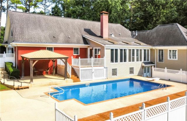 2678 N Bogan Road, Buford, GA 30519