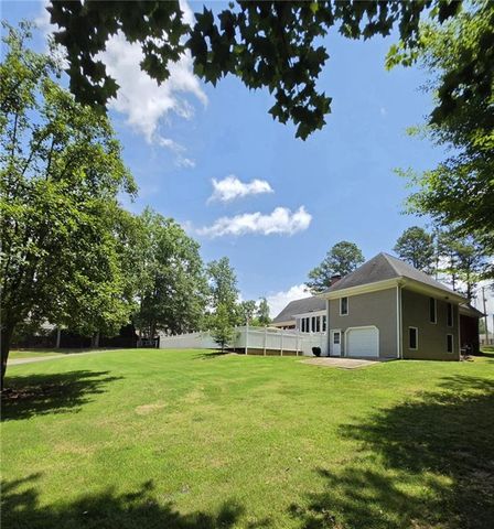 2678 N Bogan Road, Buford, GA 30519