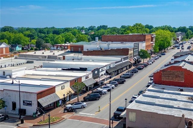 2678 N Bogan Road, Buford, GA 30519