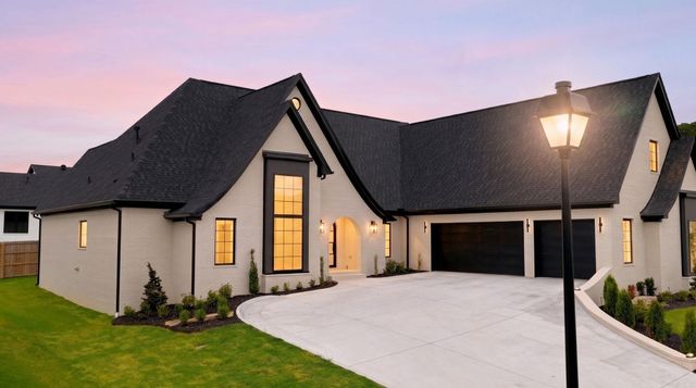1675 Nantucket, Conway, AR 72034