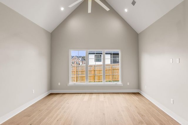 1675 Nantucket, Conway, AR 72034