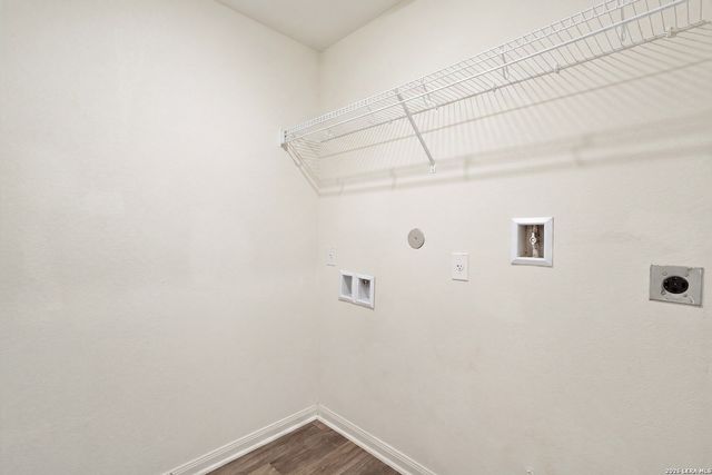 15214 HARBOR LNDG, Von Ormy, TX 78073
