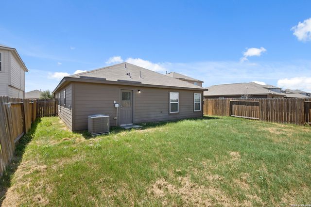 15214 HARBOR LNDG, Von Ormy, TX 78073