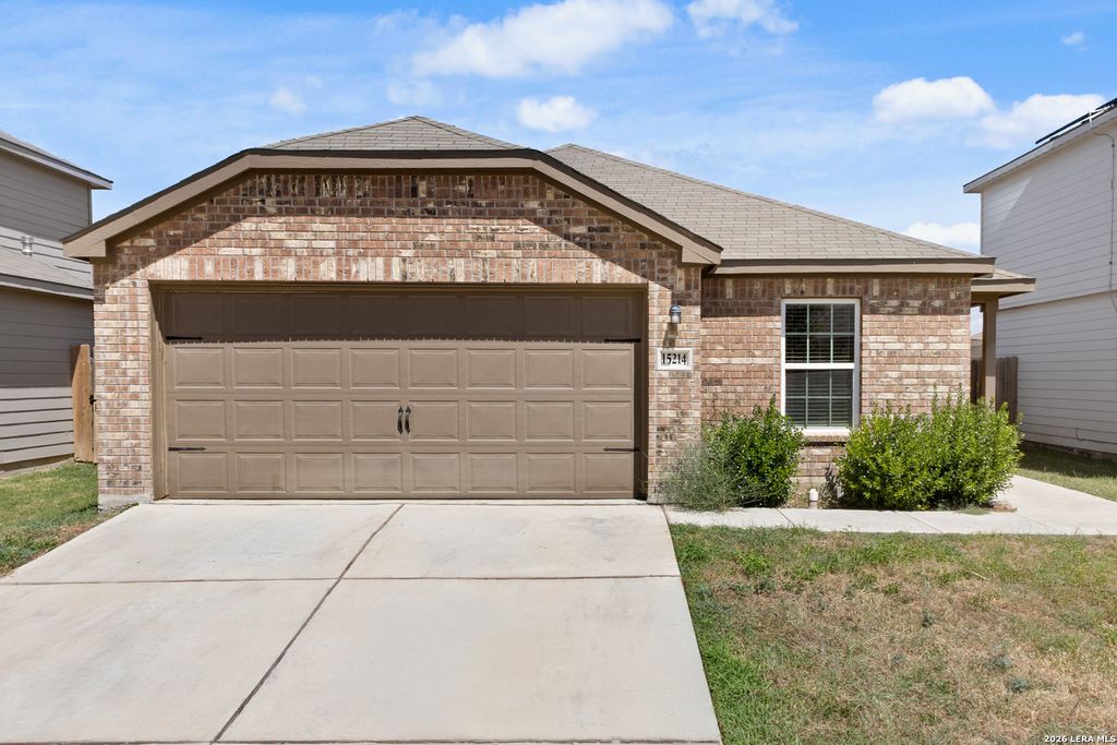 15214 HARBOR LNDG, Von Ormy, TX 78073