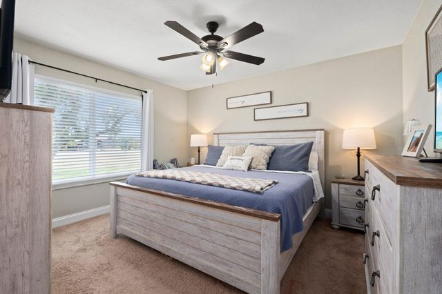 1967 SE West Dunbrooke Circle, Port St Lucie, FL 34952