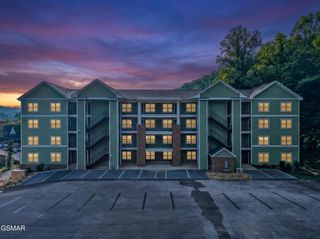 329 Ownby Street, Gatlinburg, TN 37738