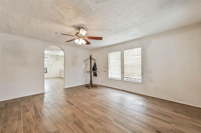 3822 Wipprecht Street, Houston, TX 77026