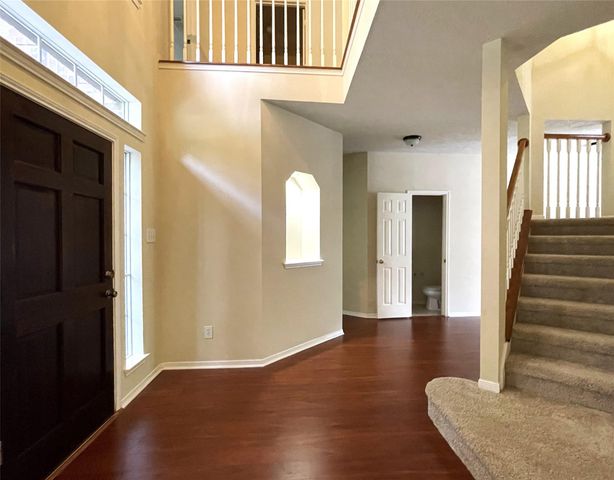 1723 Rustic Oak Lane, Seabrook, TX 77586