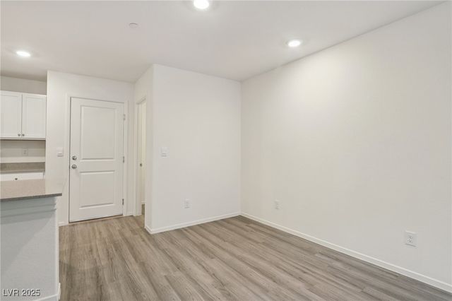 9932 Bumblebee Hills Street, Las Vegas, NV 89141