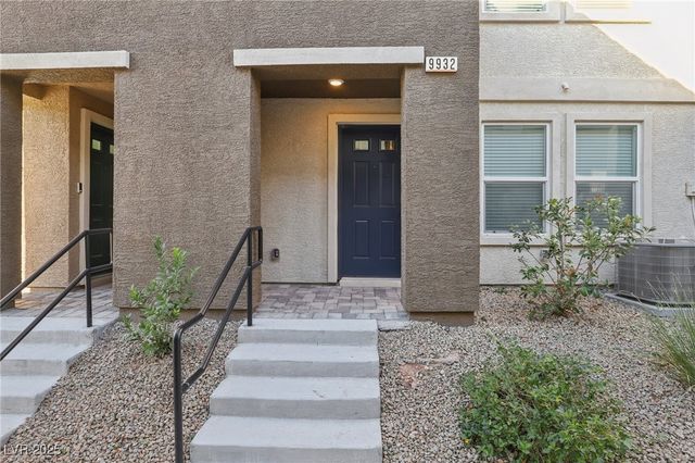 9932 Bumblebee Hills Street, Las Vegas, NV 89141