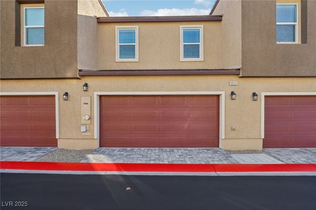 9932 Bumblebee Hills Street, Las Vegas, NV 89141