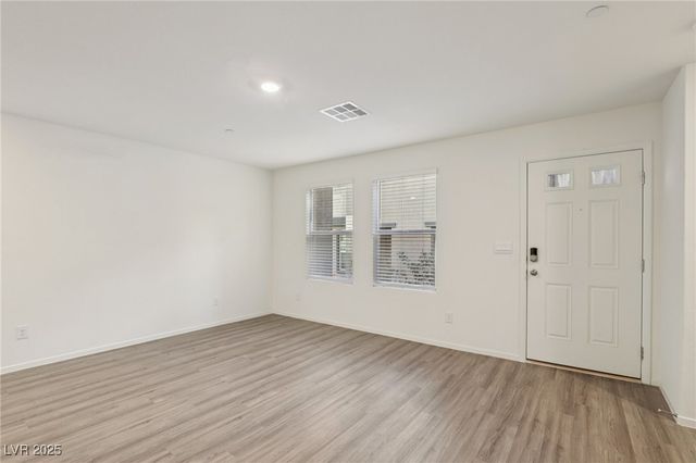 9932 Bumblebee Hills Street, Las Vegas, NV 89141