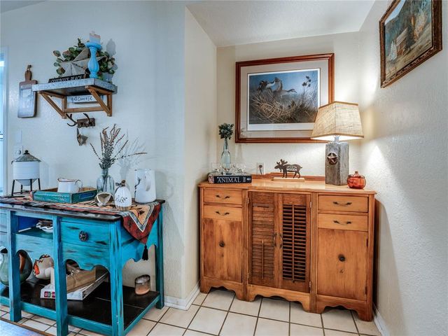 3401 Carriage Way, Edmond, OK 73013