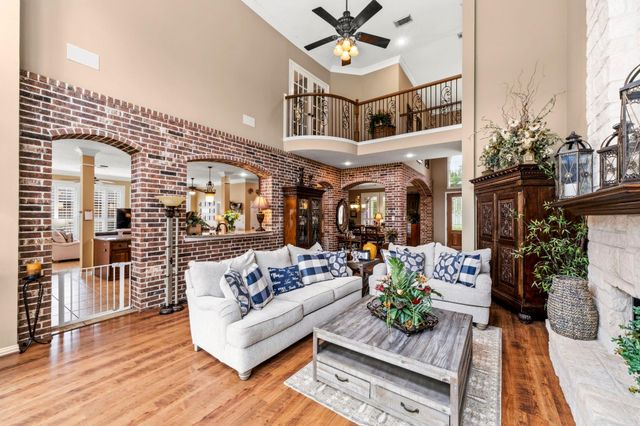 21102 W Farwood Terrace, Cypress, TX 77433