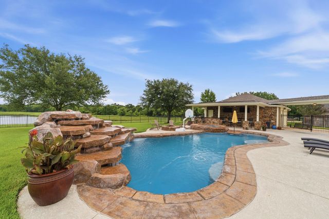 21102 W Farwood Terrace, Cypress, TX 77433