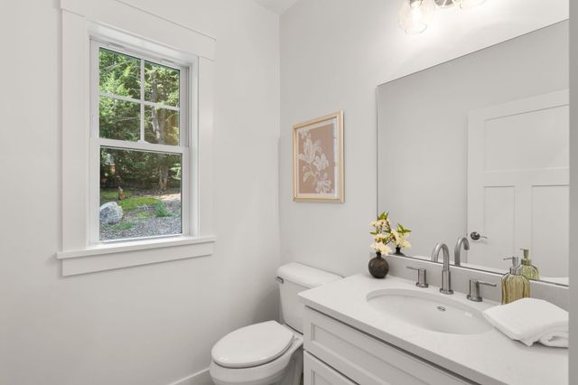 65 Jenkins Rd Lot 4 Fl Plan, Bedford, NH 03110