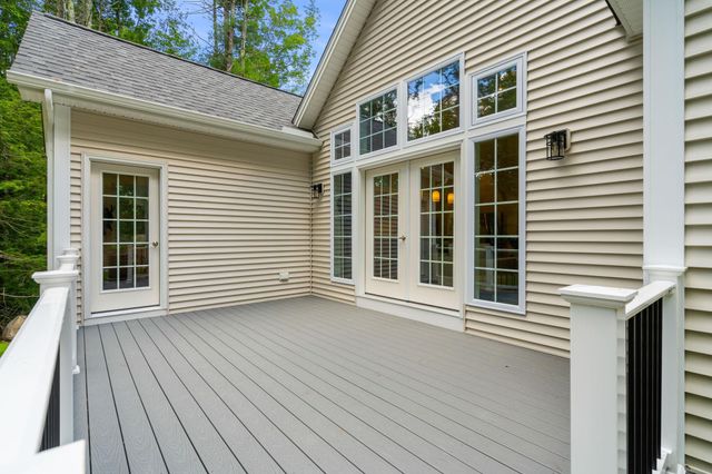 65 Jenkins Rd Lot 4 Fl Plan, Bedford, NH 03110