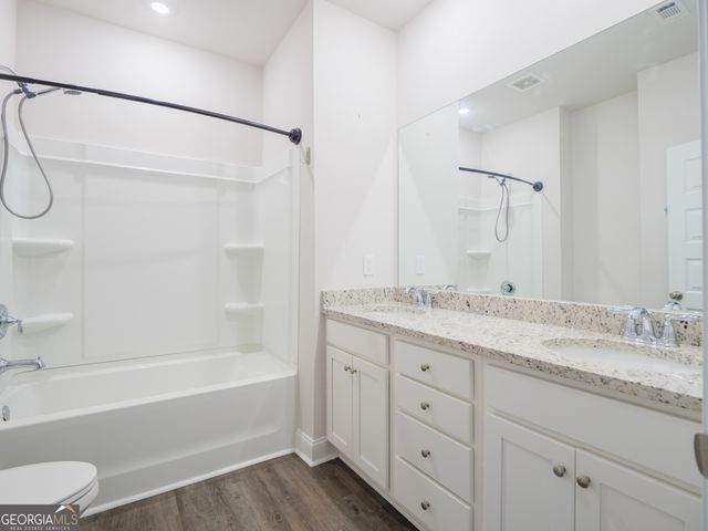 5154 Grand Oak Circle, Lake Park, GA 31636