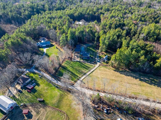 13 Tucker Way, Newmarket, NH 03857