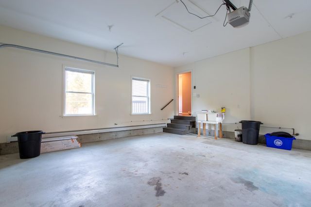 13 Tucker Way, Newmarket, NH 03857