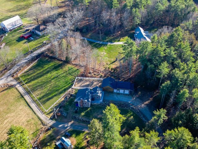 13 Tucker Way, Newmarket, NH 03857