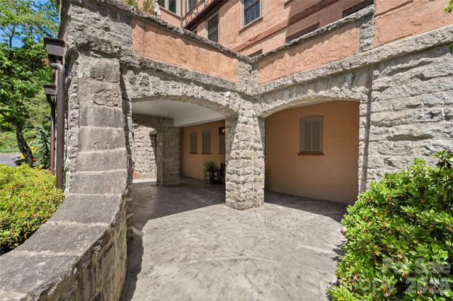 185 Macon Avenue B10, Asheville, NC 28804