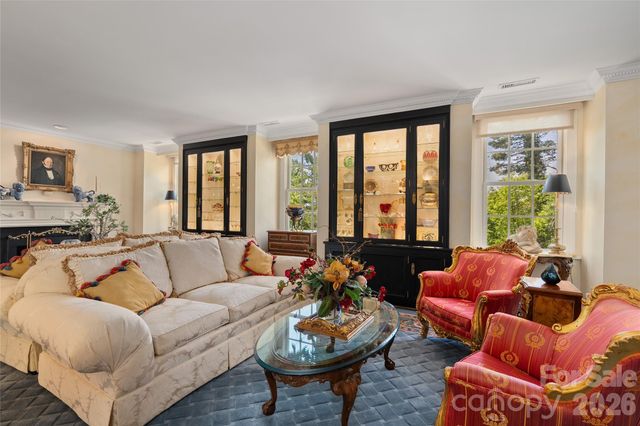 185 Macon Avenue B10, Asheville, NC 28804