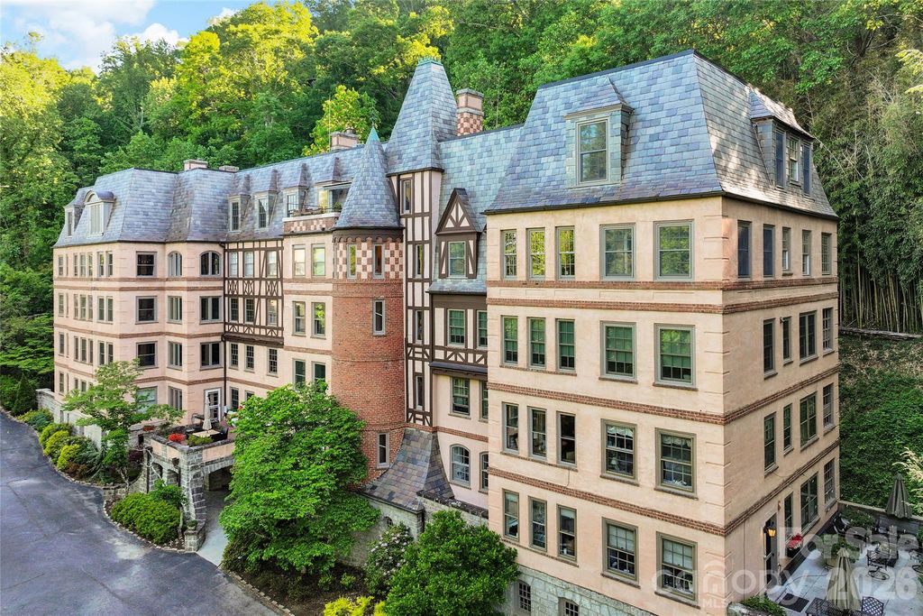 185 Macon Avenue B10, Asheville, NC 28804