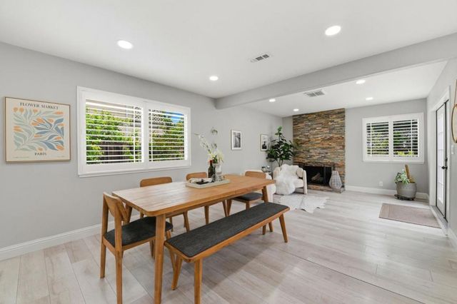5823 Sunrose Avenue, Newark, CA 94560