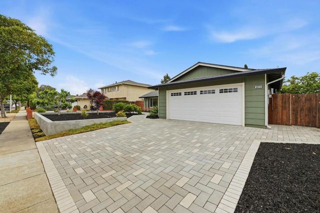 5823 Sunrose Avenue, Newark, CA 94560