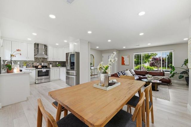 5823 Sunrose Avenue, Newark, CA 94560