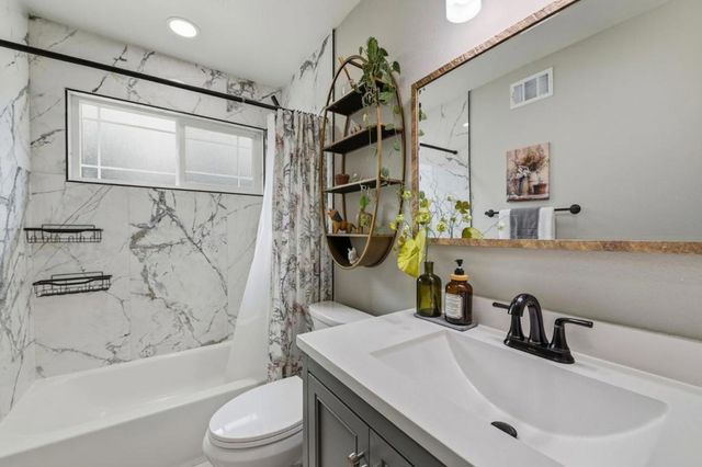 5823 Sunrose Avenue, Newark, CA 94560