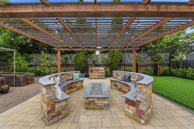 5823 Sunrose Avenue, Newark, CA 94560