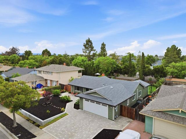 5823 Sunrose Avenue, Newark, CA 94560