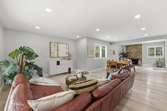 5823 Sunrose Avenue, Newark, CA 94560