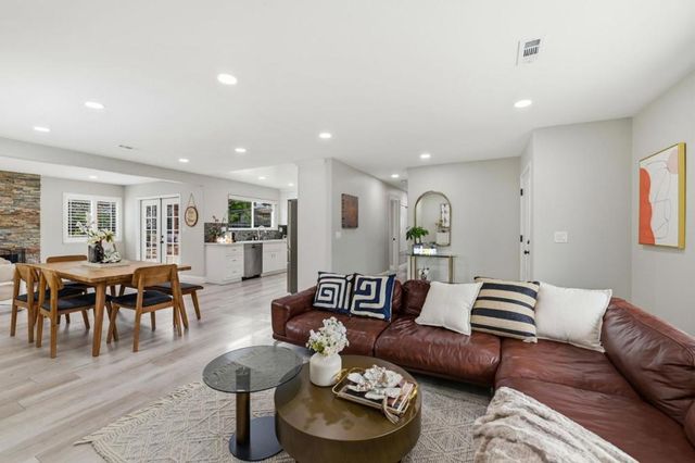 5823 Sunrose Avenue, Newark, CA 94560