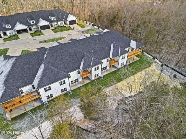 14713 Stable Gate Pl, Louisville, KY 40245