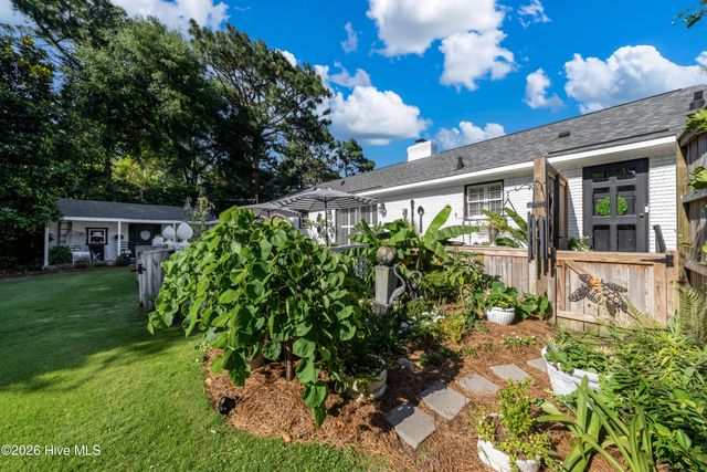 2228 Parham Drive, Wilmington, NC 28403