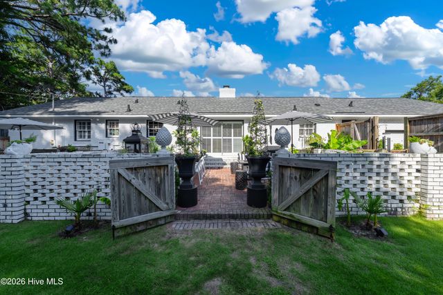 2228 Parham Drive, Wilmington, NC 28403