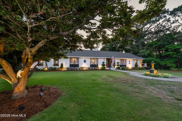 2228 Parham Drive, Wilmington, NC 28403