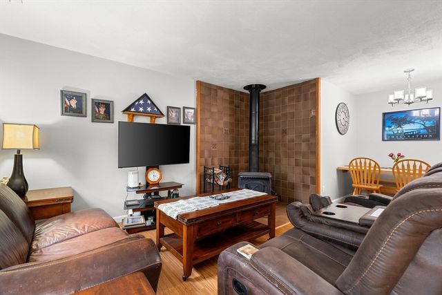 5 Prudence Crandall Lane 5, Easton, MA 02356